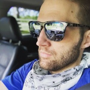 Meet your Posher, Jake